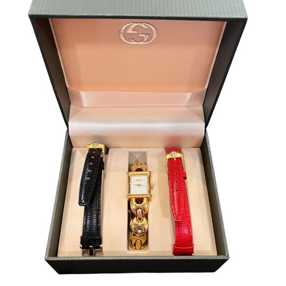 Gucci Gold Stainless Steel 1800 L Watch with Changing Bracelets - Picture 1 of 9